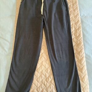 Women's  Gray Vuori sweatPants